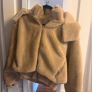 Alo yoga “Foxy Sherpa jacket”